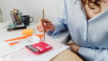 Asesoría Contable y Tributaria Integral